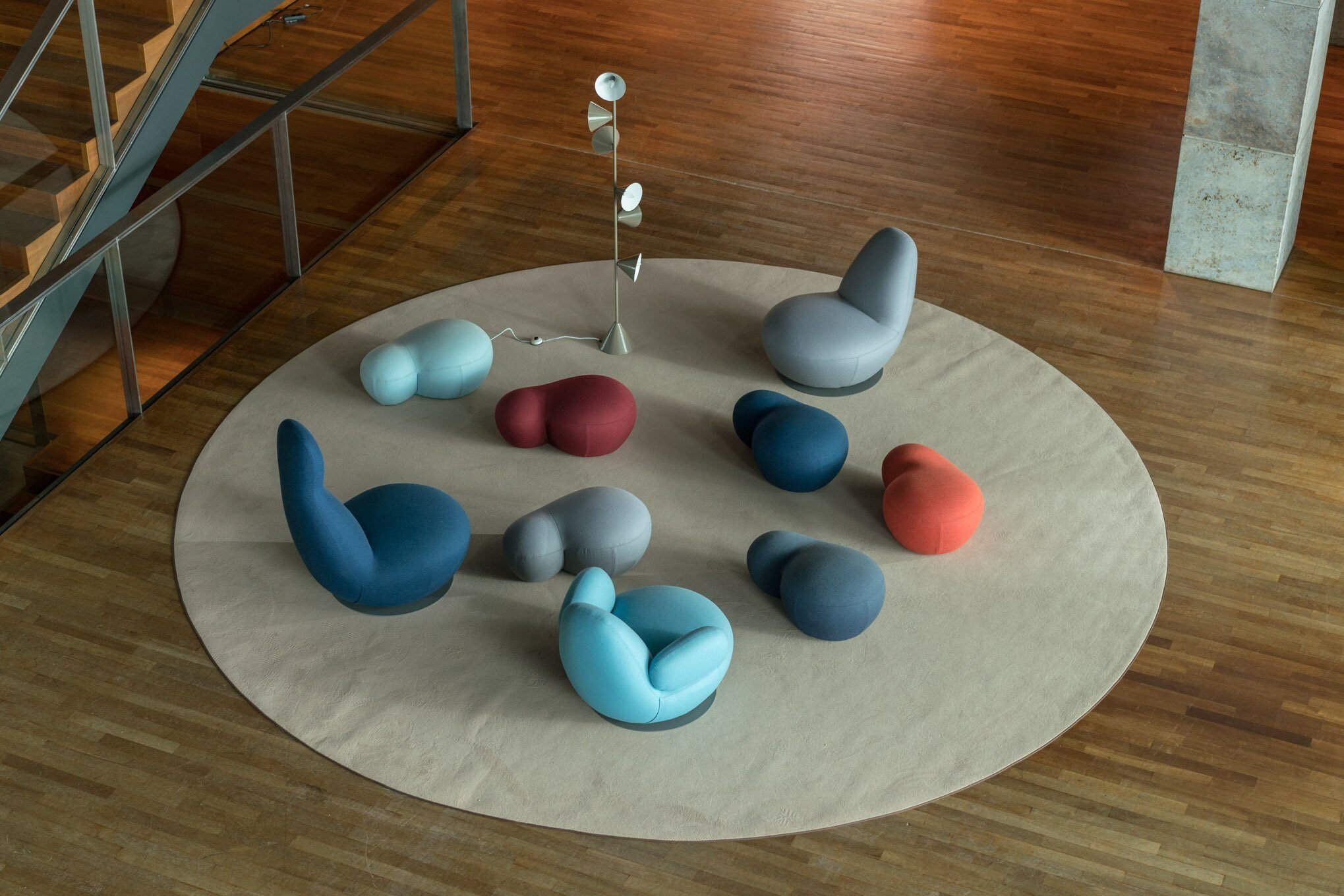 Oppo_Seating_LoungeChairOttoman_ScandinavianSpaces_ProductImage_11