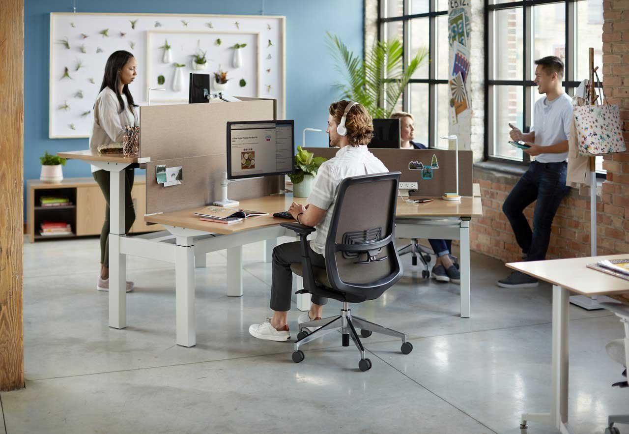 office with privacy screens for privacy