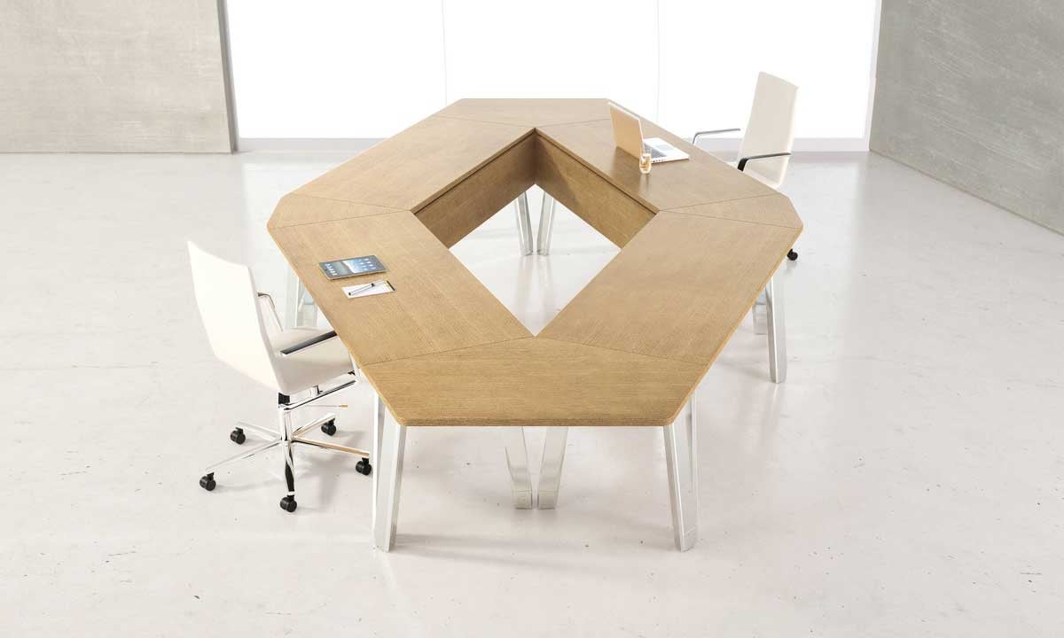 nucraft-Diamond_Configuration_in_Oak_Linea_resize_7ddc132600c4cc2a060779d661949155